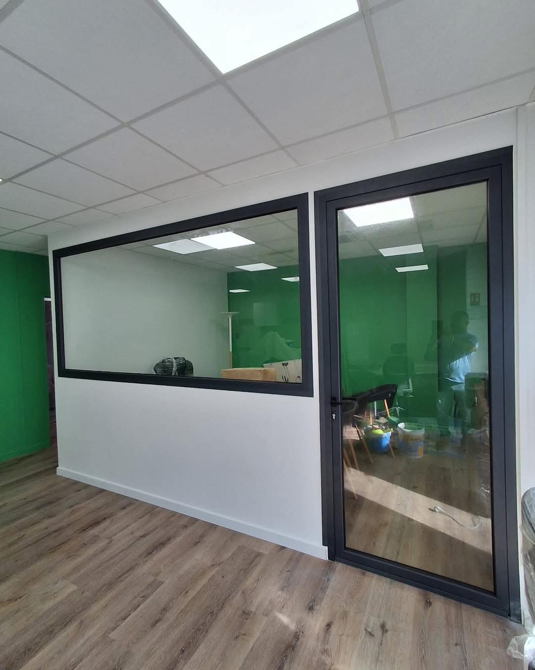 Aménagement intérieur peint par Jao Mami
